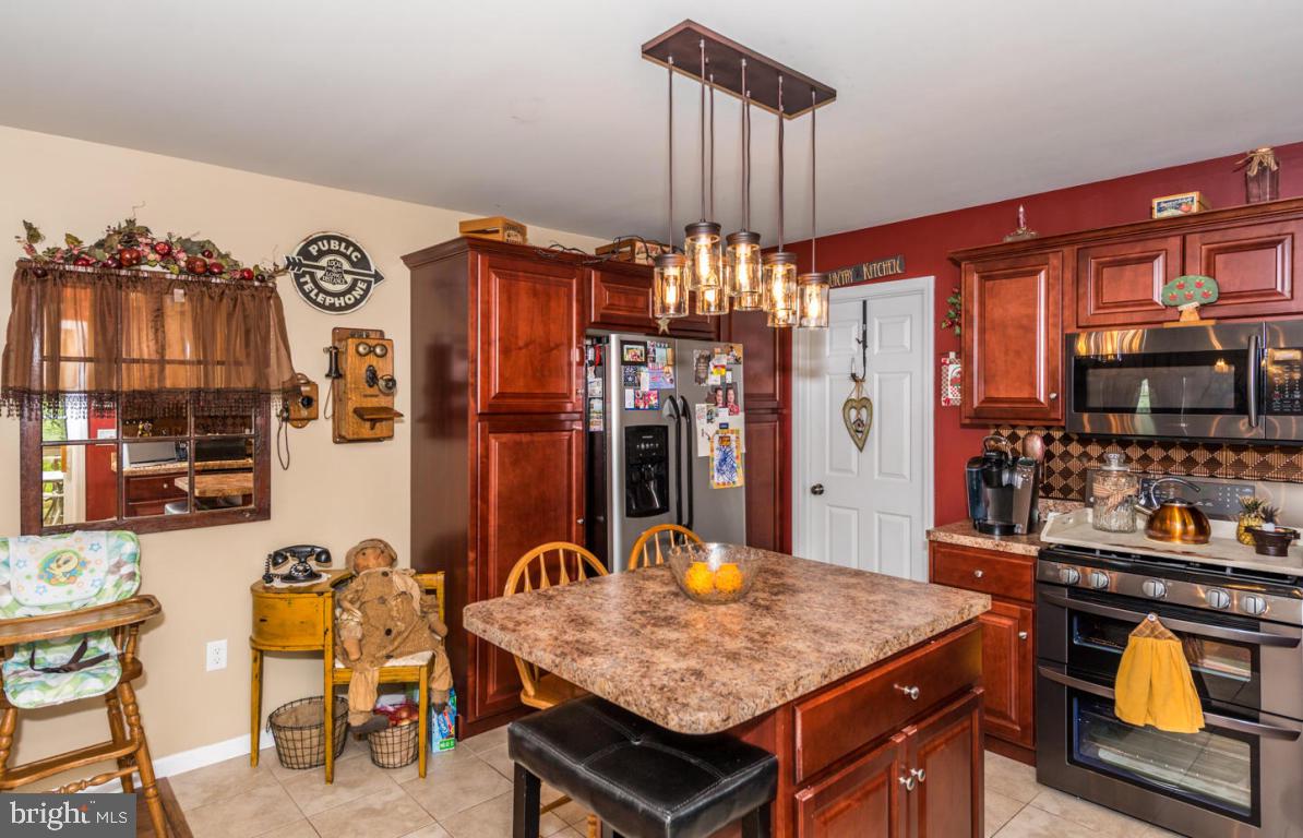 AUTUMN HILLS - Residential