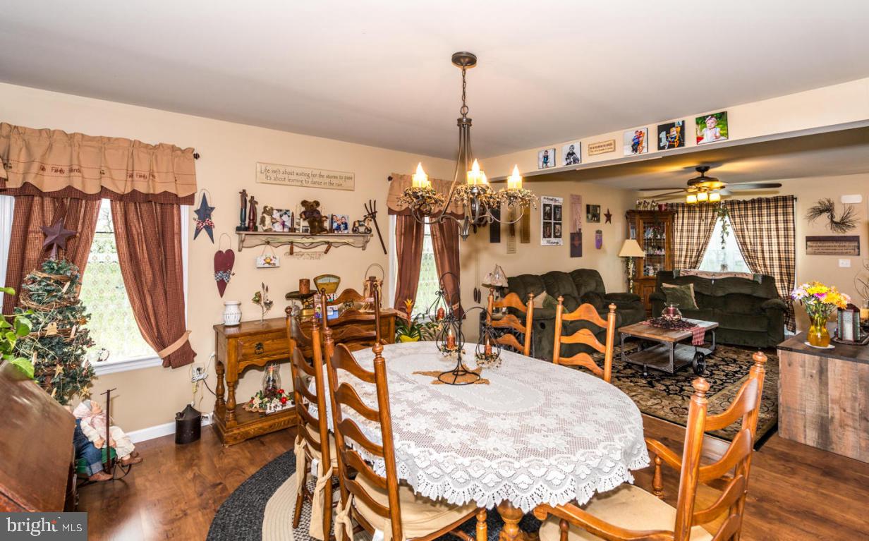 AUTUMN HILLS - Residential