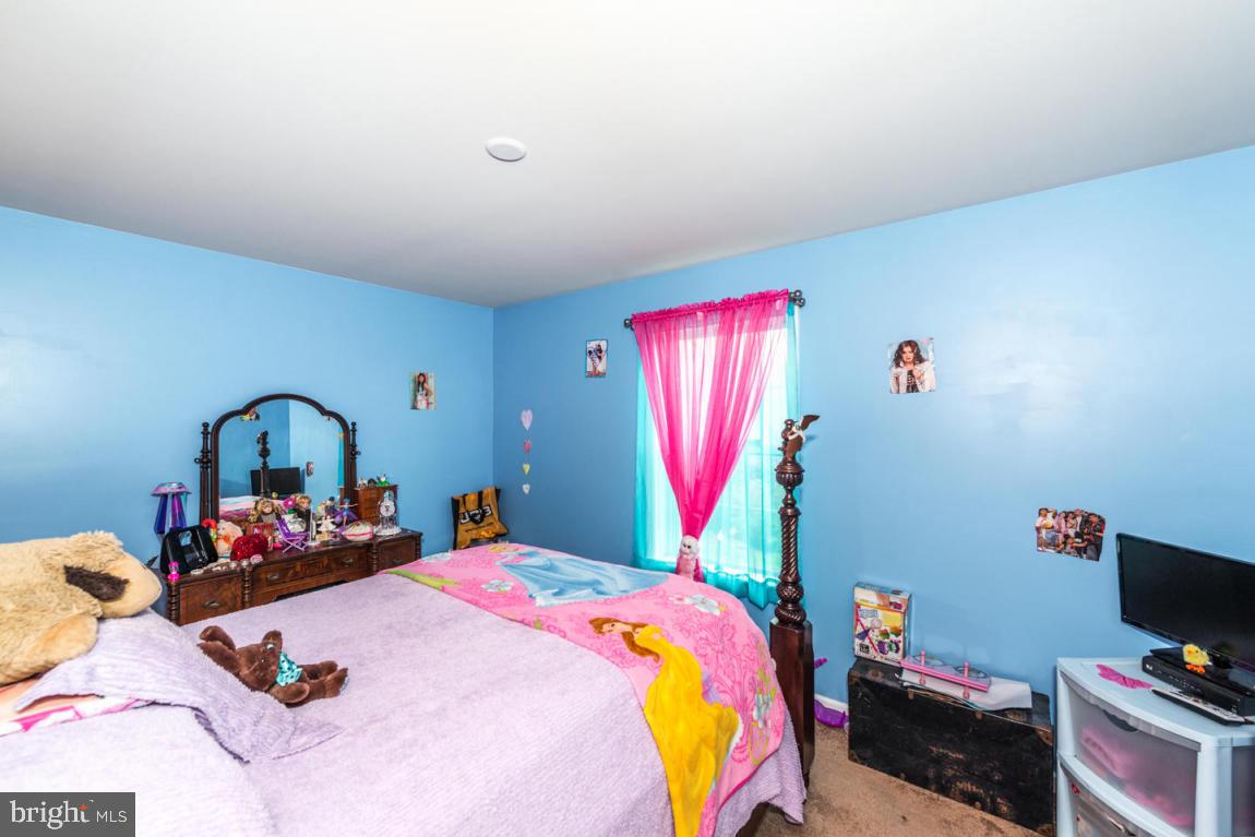 AUTUMN HILLS - Residential