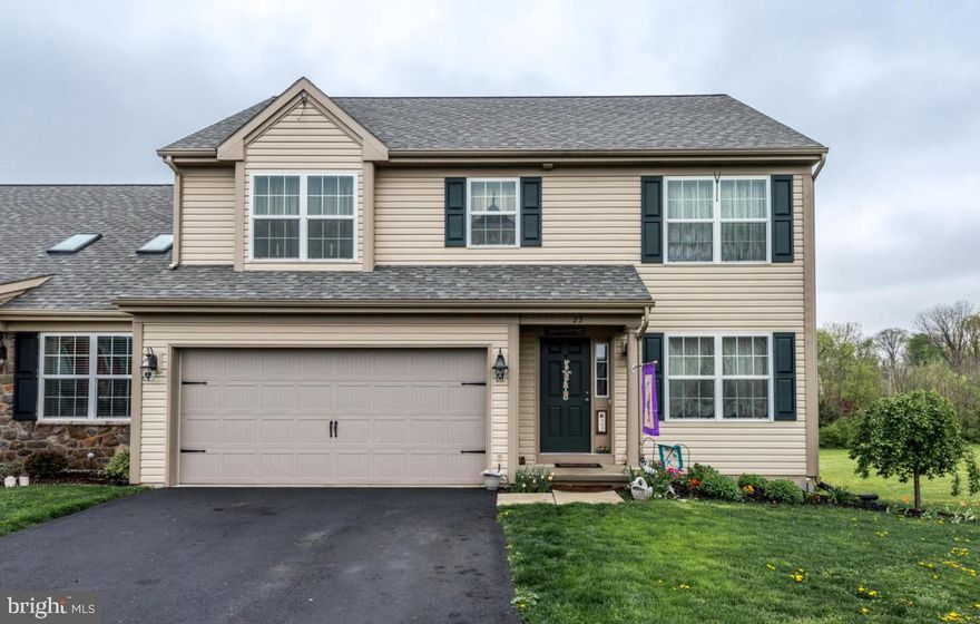 Located in a Cul-de-Sac in Autumn Hills is a beautiful 2-story semi detached home with 4 bedrooms, 2.5 baths on over an acre lot. Nice open floor plan, kitchen with island, built-in appliances are black stainless steel and less then one year old. Roomy dining area opens to the living room and  convenient 1st floor laundry. Finished walk-out lower level to your huge level lot, and a 2 car attached garage. This home is only 5 years old! Basement will be finished end of April. 1 year home warranty included with an acceptable offer. Don't miss out; schedule your showing today!