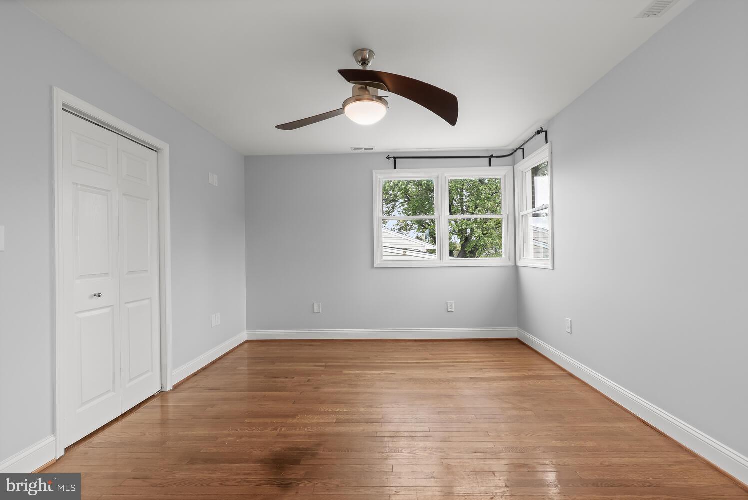 DULANEY VILLAGE - Residential