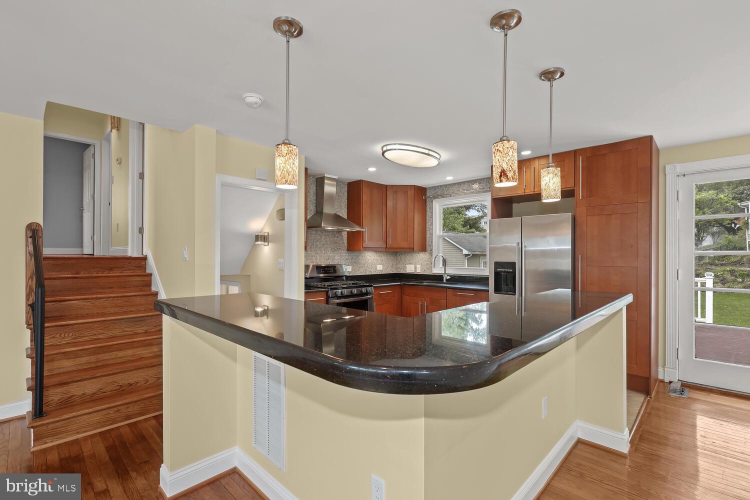 DULANEY VILLAGE - Residential