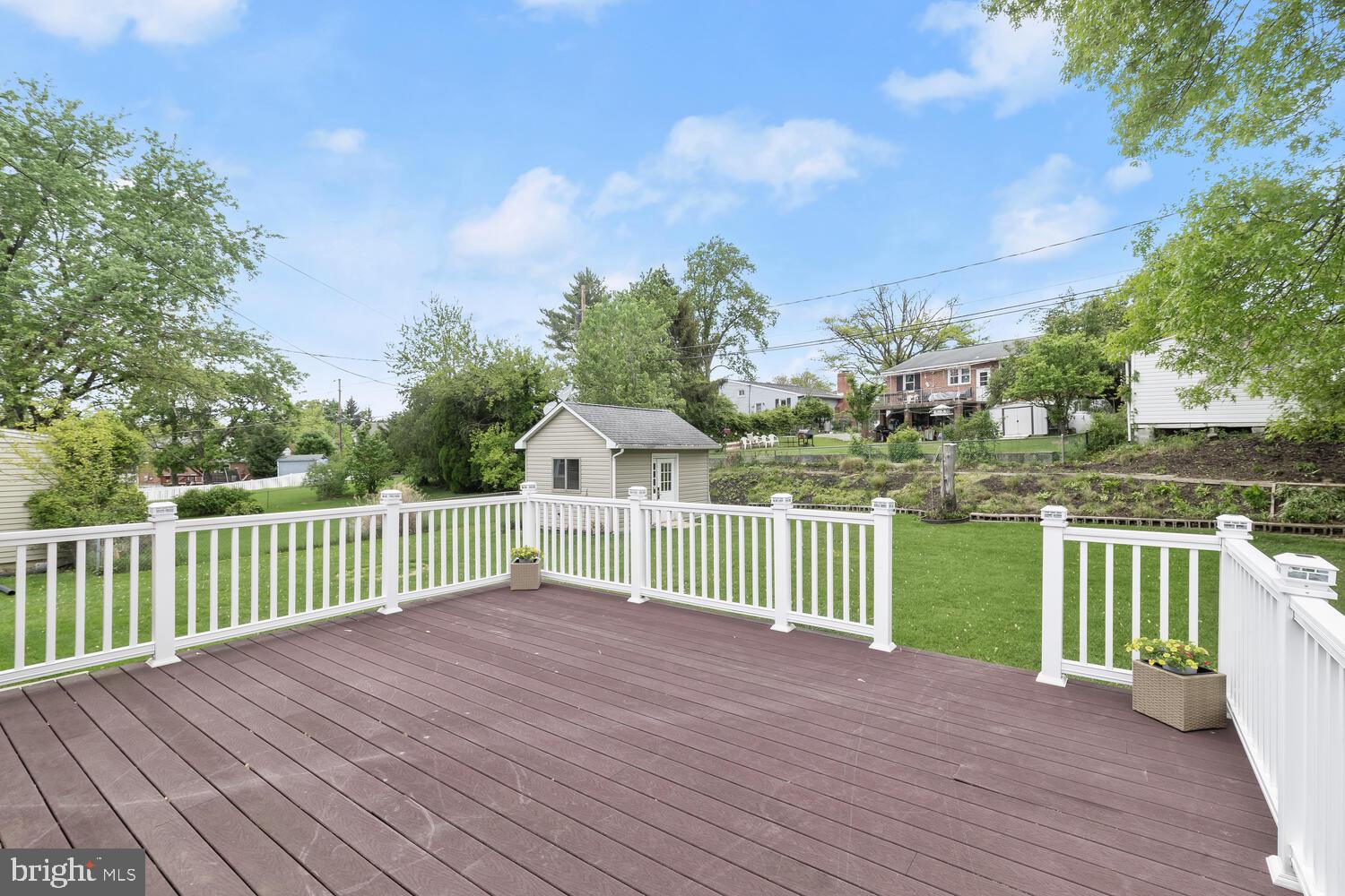 DULANEY VILLAGE - Residential