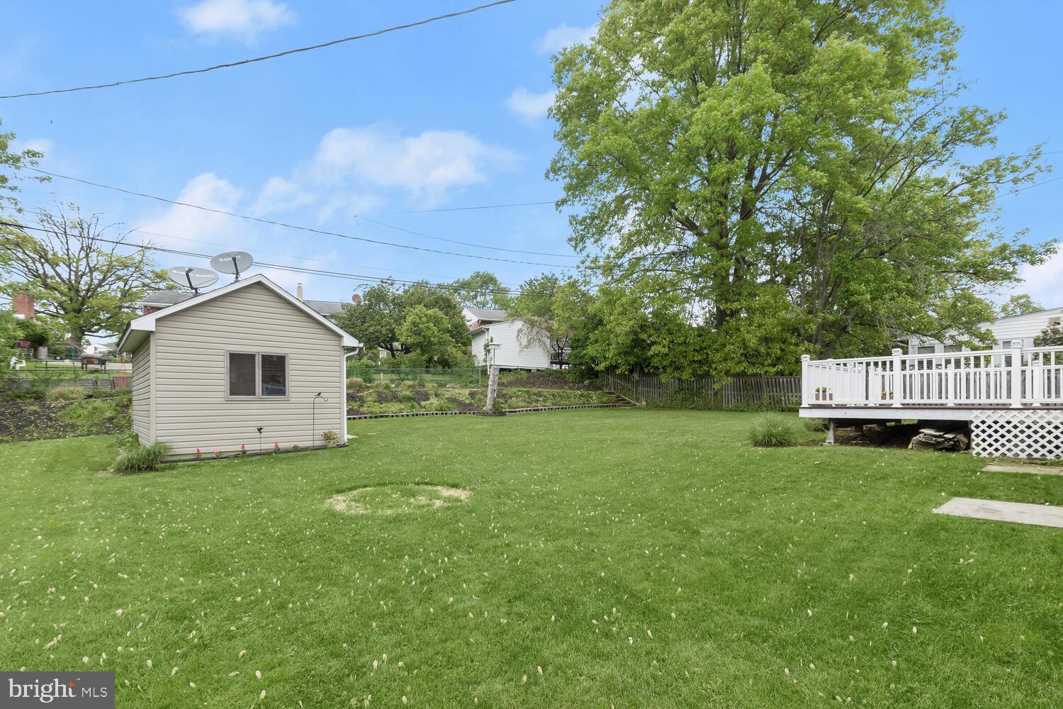 DULANEY VILLAGE - Residential