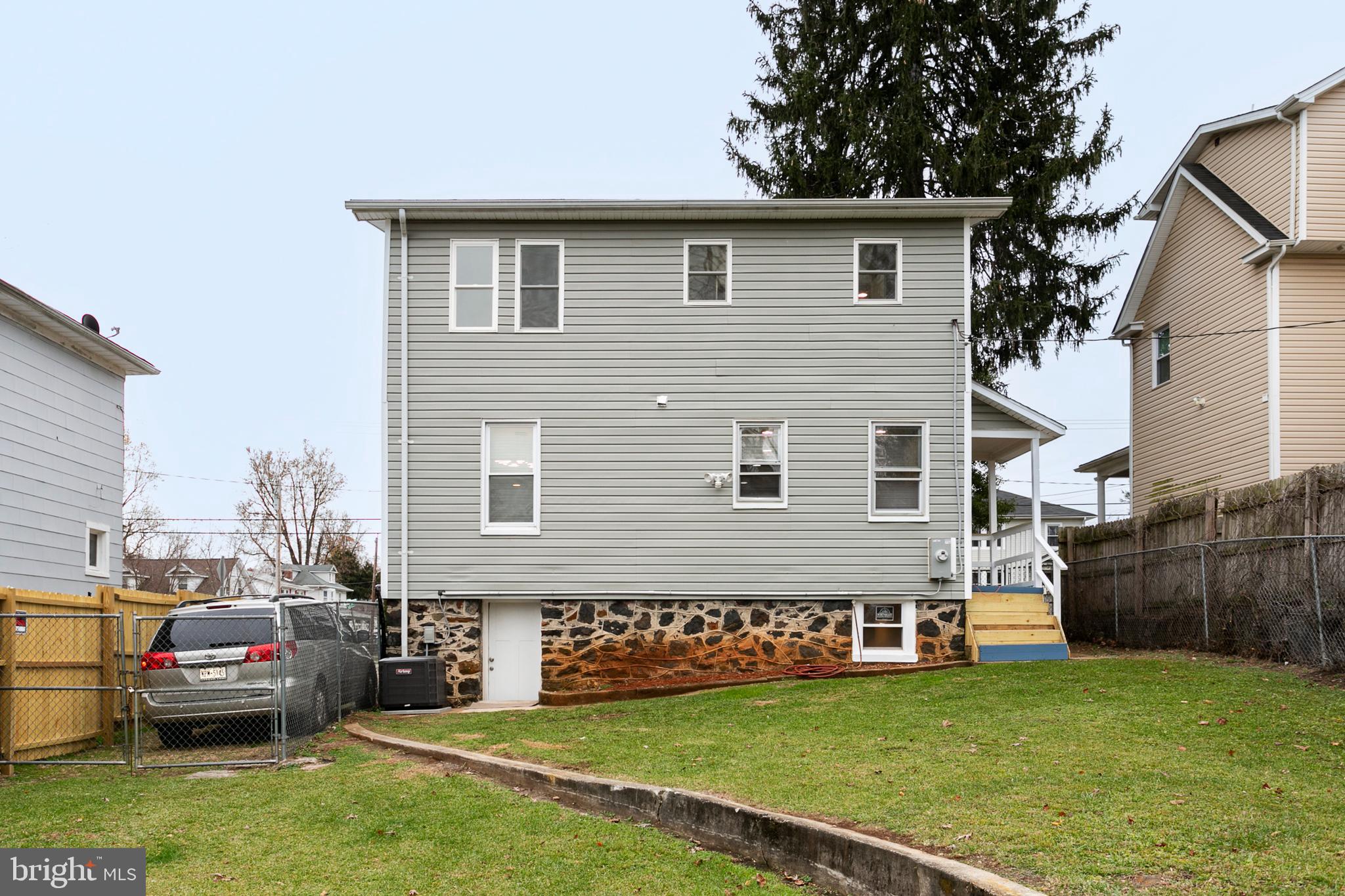 GROVE PARK - Residential