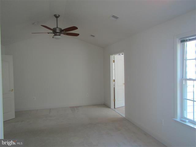 STONE CREEK CROSSING - Residential Lease