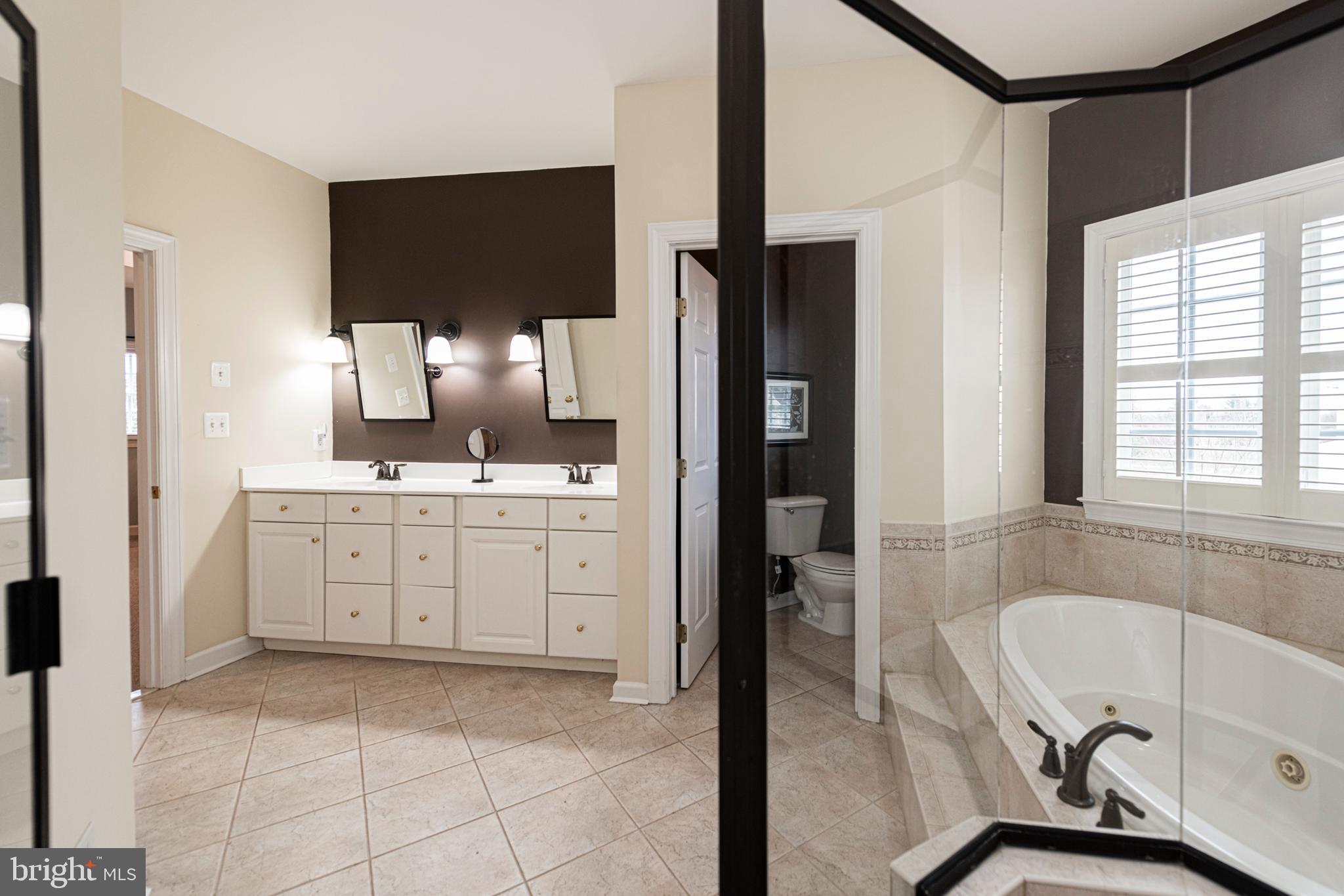 HIDDEN GLEN - Residential