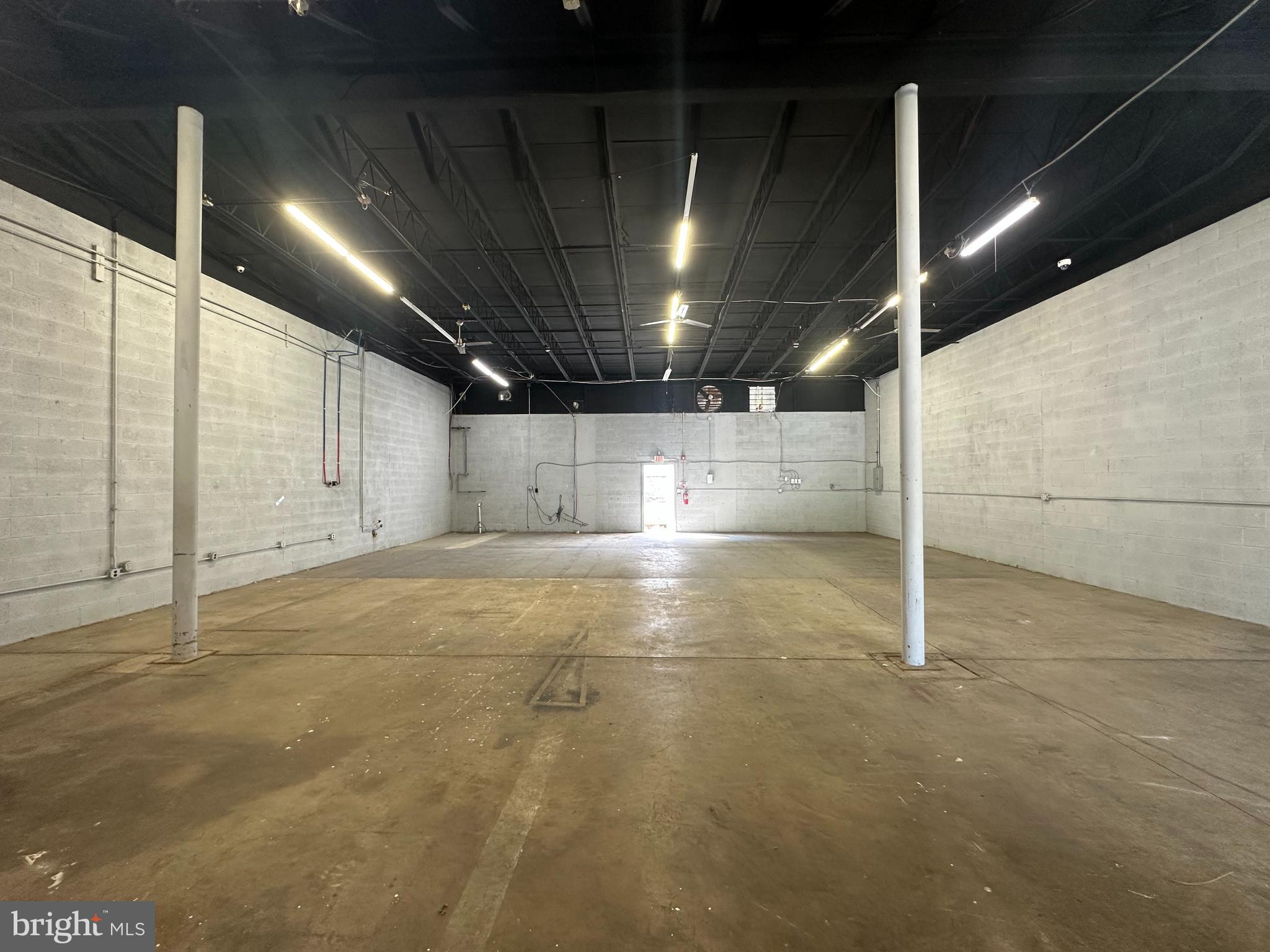 - Commercial Lease