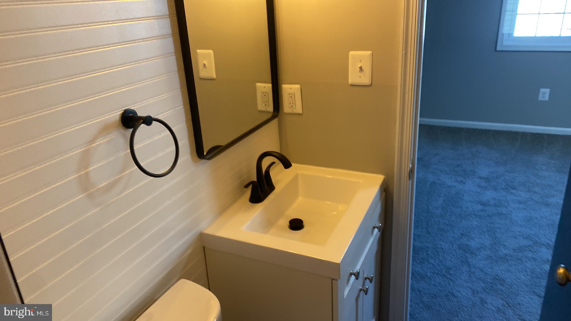 POINT OF WOODS - Residential