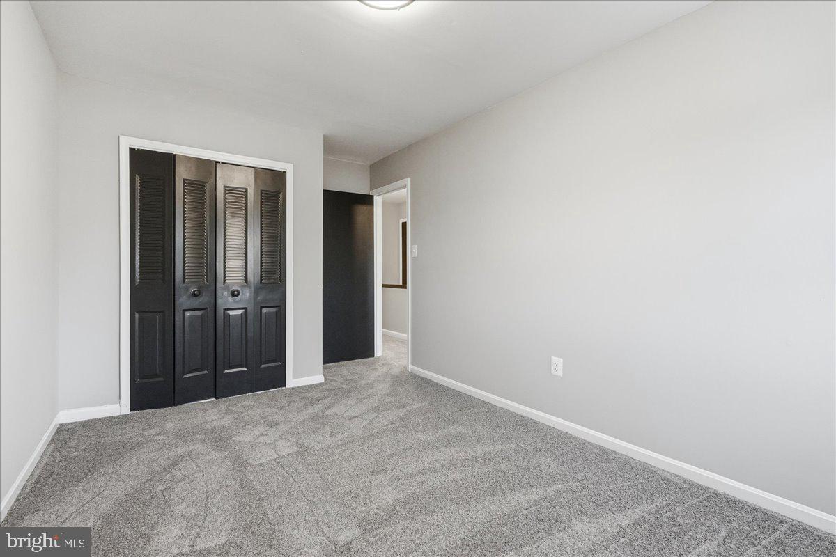 POINT OF WOODS - Residential