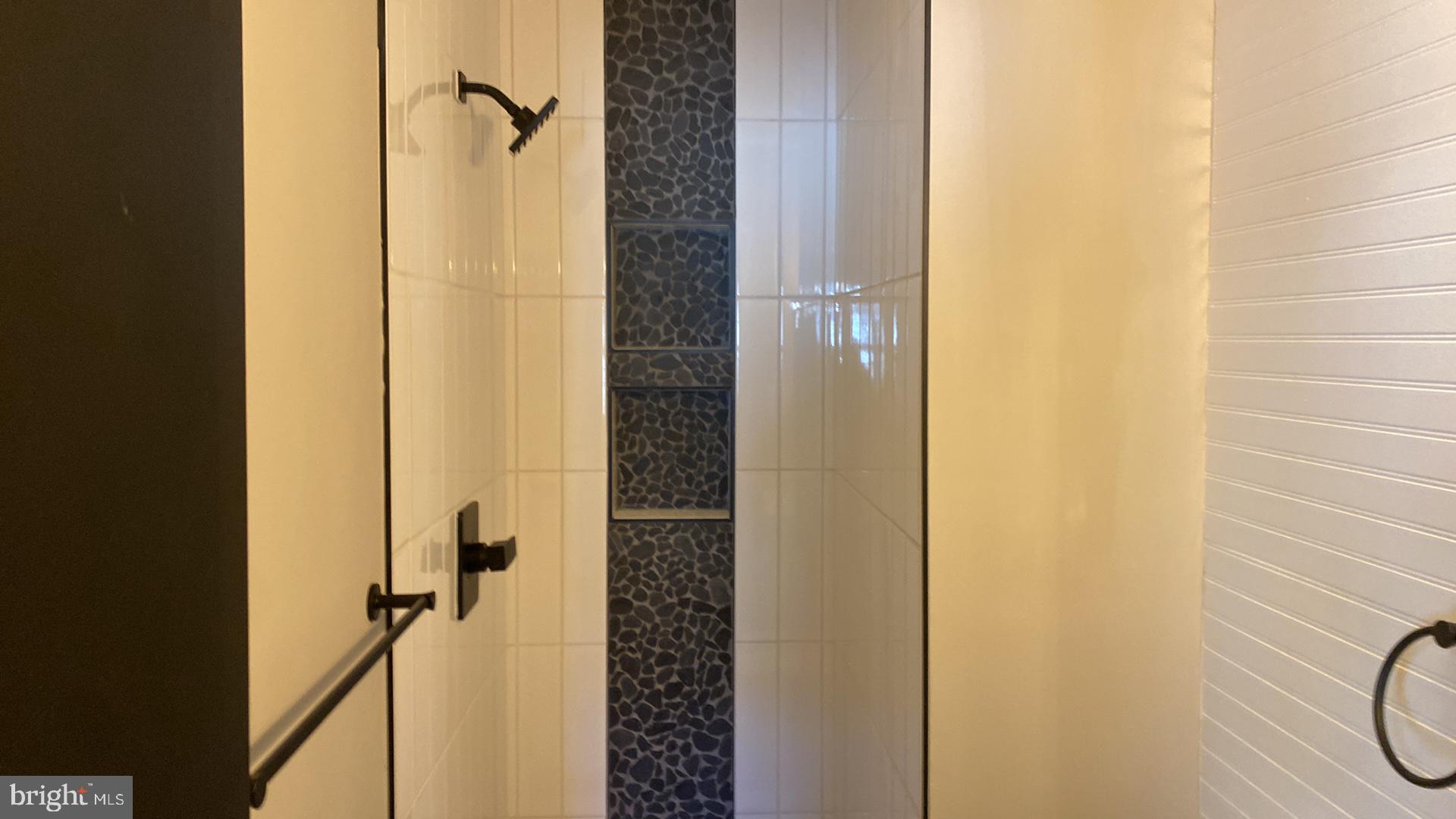 POINT OF WOODS - Residential