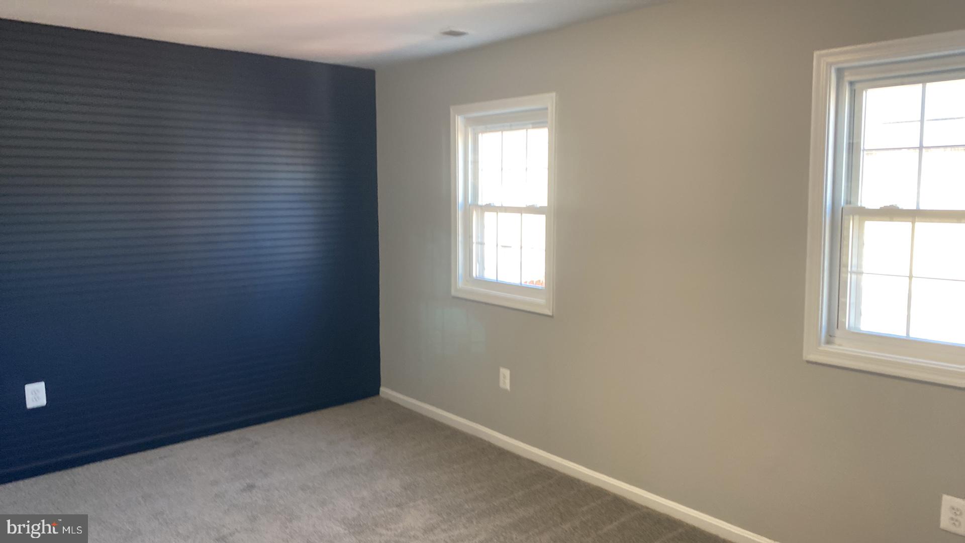 POINT OF WOODS - Residential