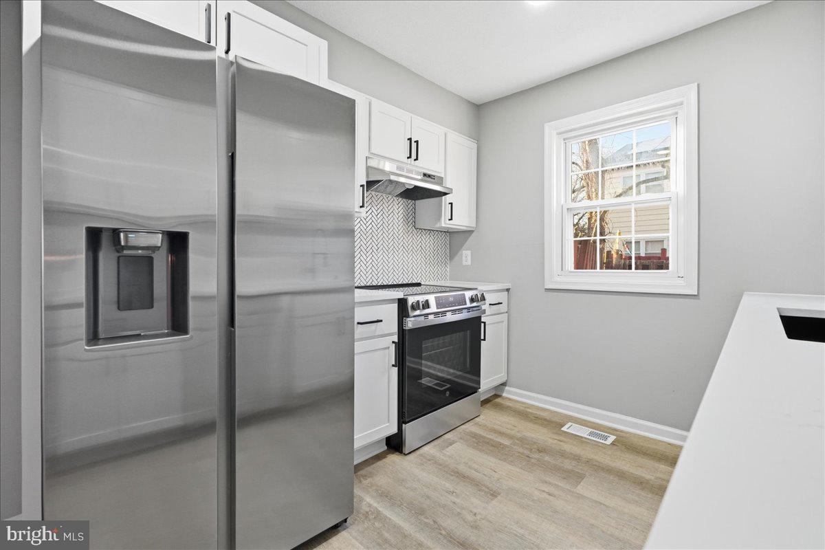 POINT OF WOODS - Residential