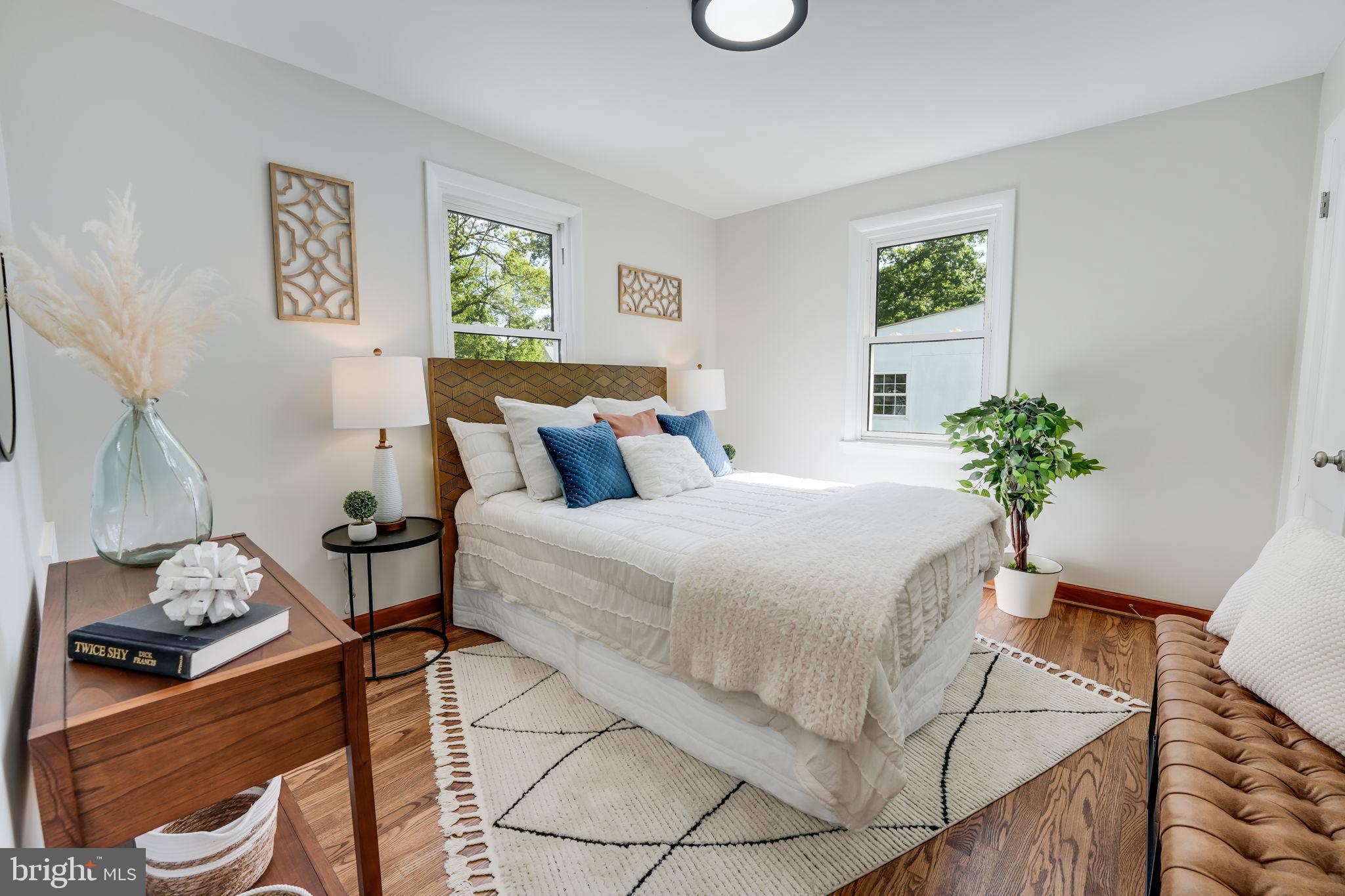 FAIRFAX  WOODS - Residential