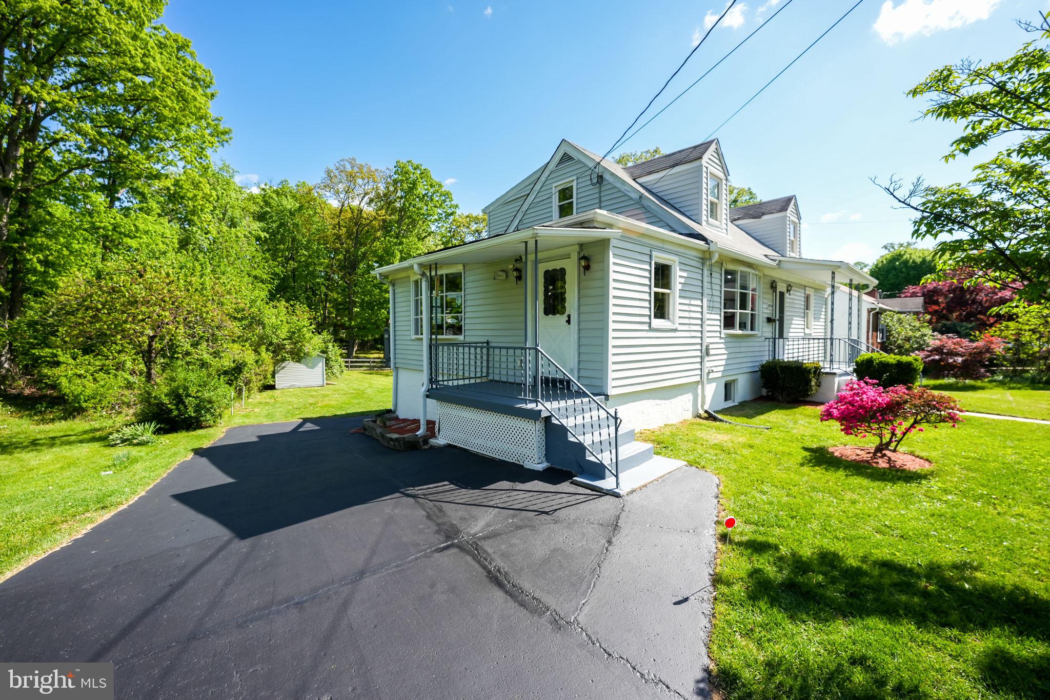 FAIRFAX  WOODS - Residential