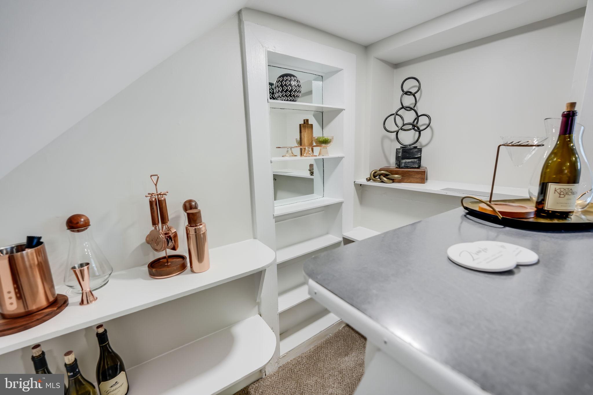 FAIRFAX  WOODS - Residential