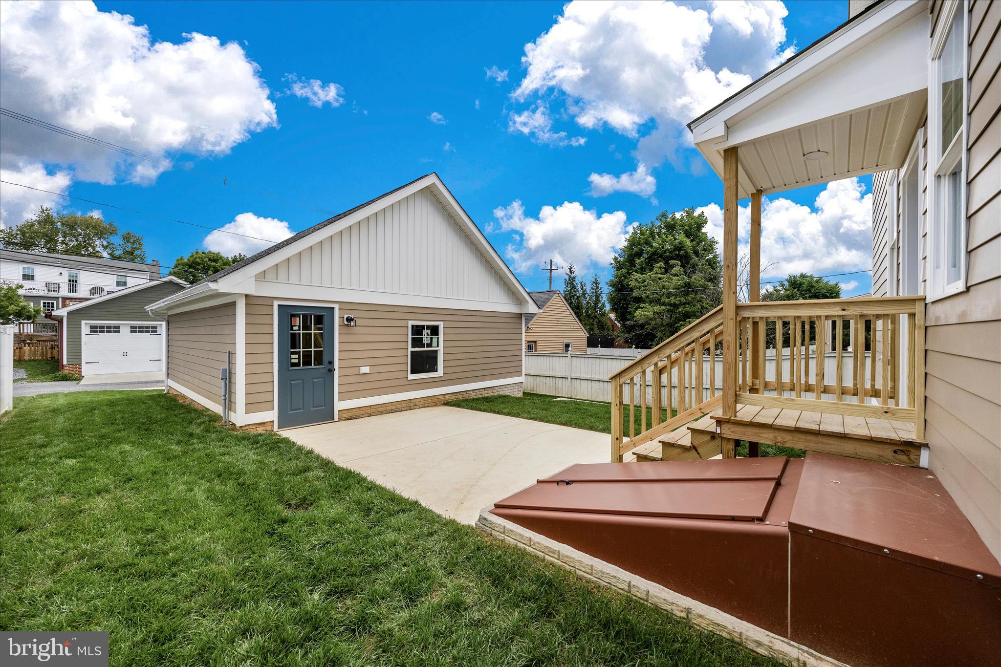 DOWNTOWN FREDERICK - Residential
