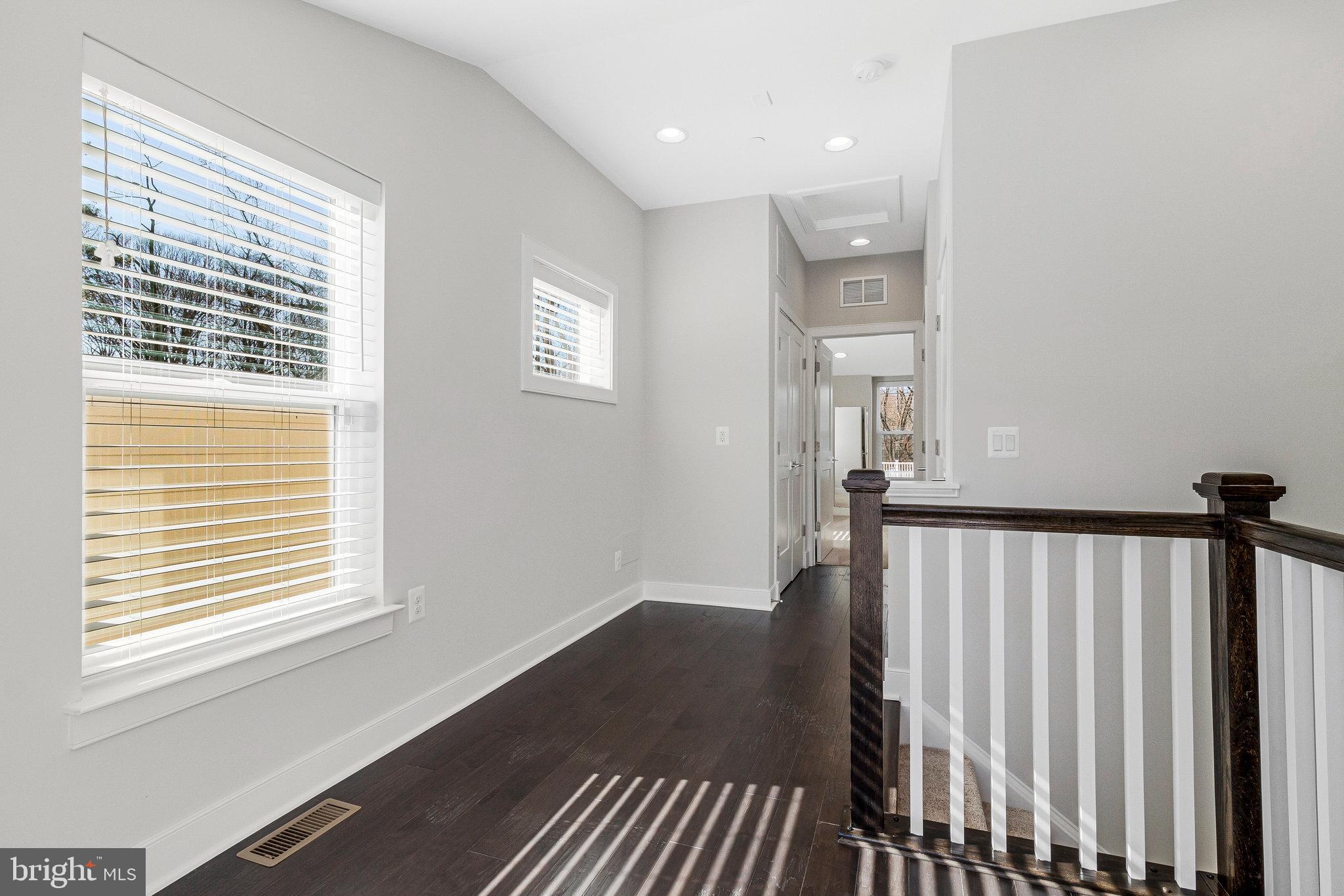 GROSVENOR PARK - Residential Lease