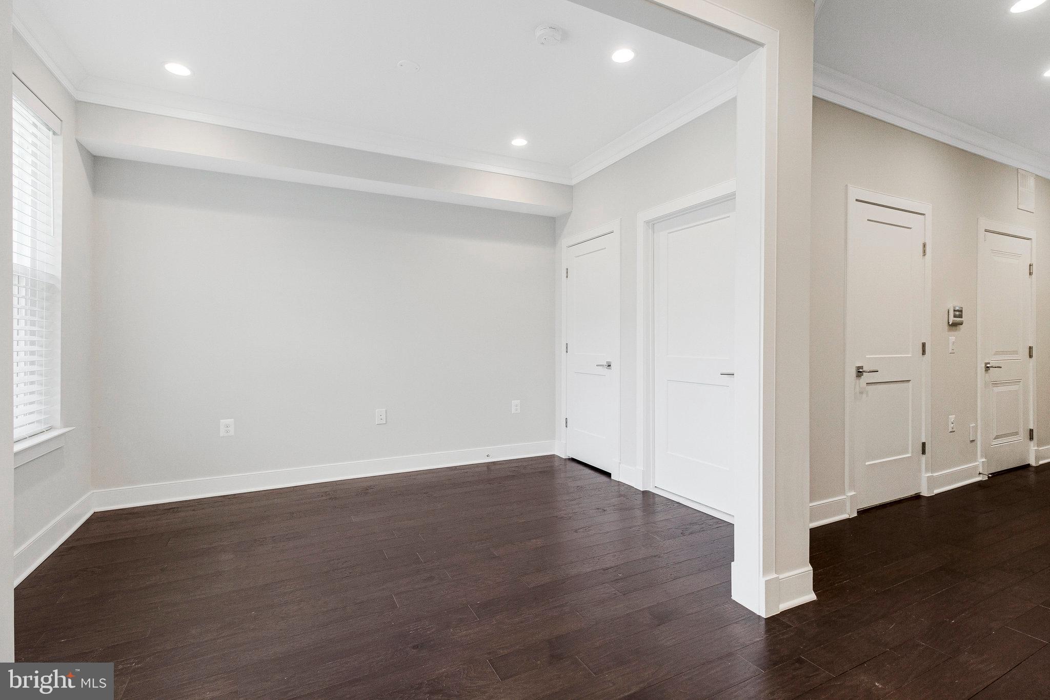 GROSVENOR PARK - Residential Lease