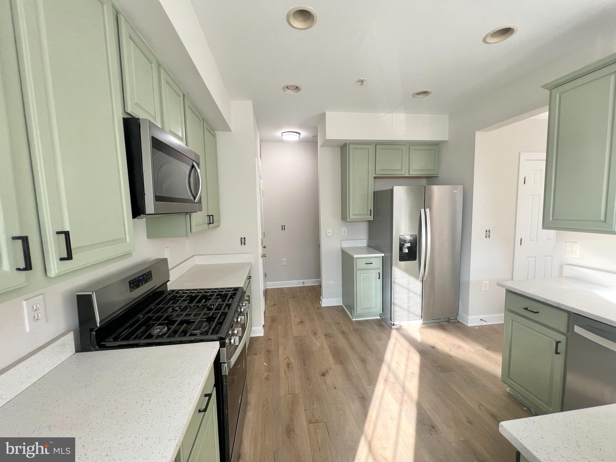 COPPERMINE CROSSING - Residential