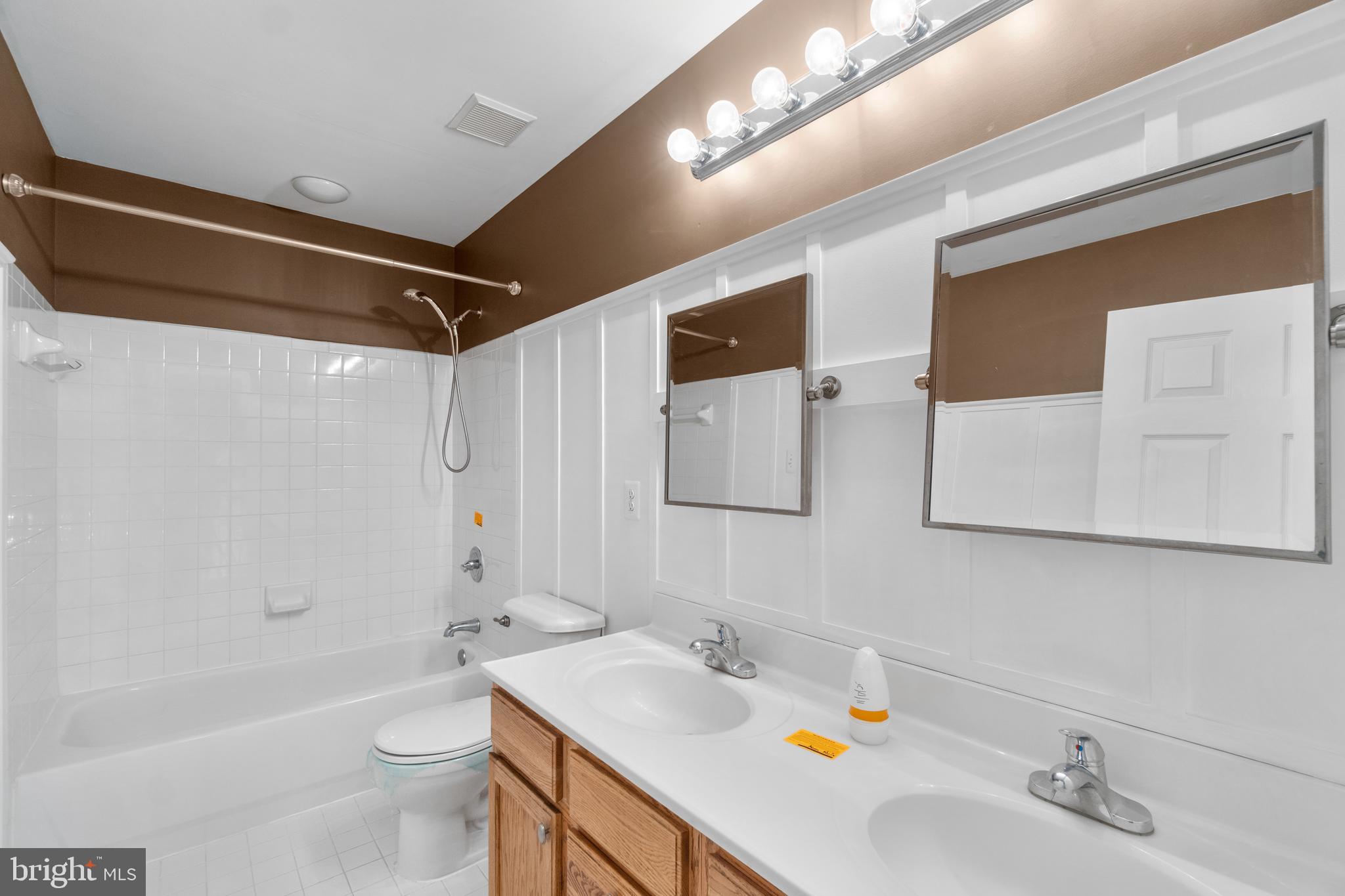 WINDEMERE ESTATES - Residential