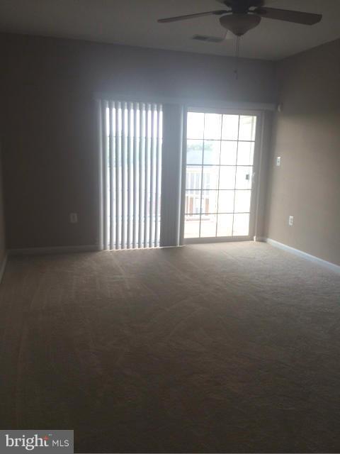 THE RESERVE CONDOMINIUMS - Residential Lease