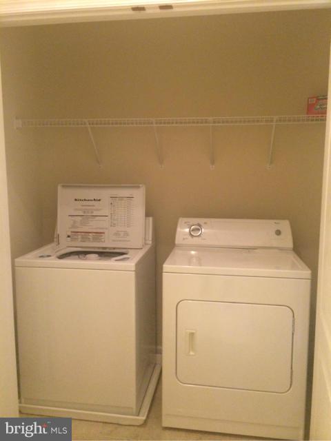 THE RESERVE CONDOMINIUMS - Residential Lease