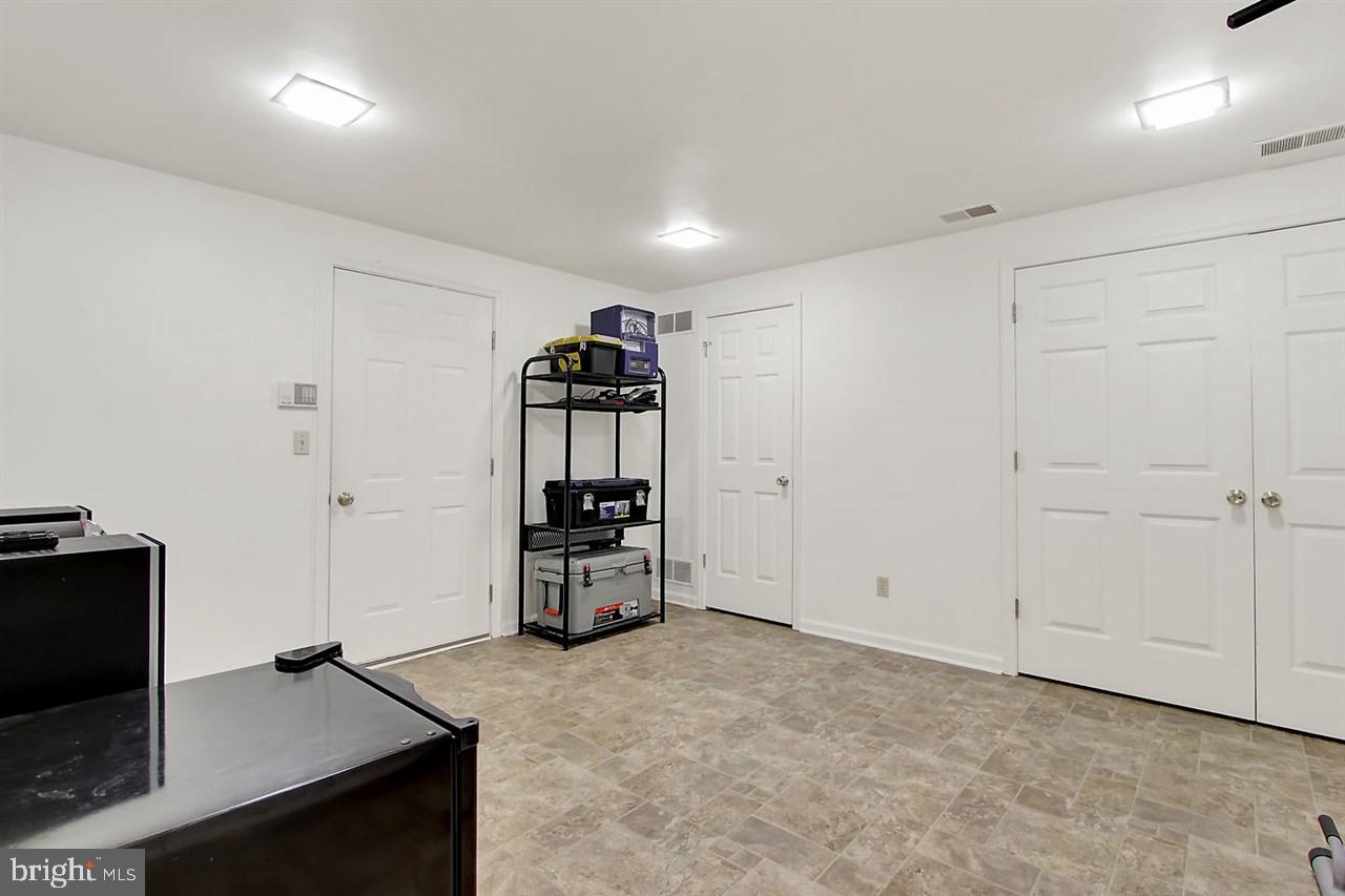 CHAMBERS RIDGE - Residential