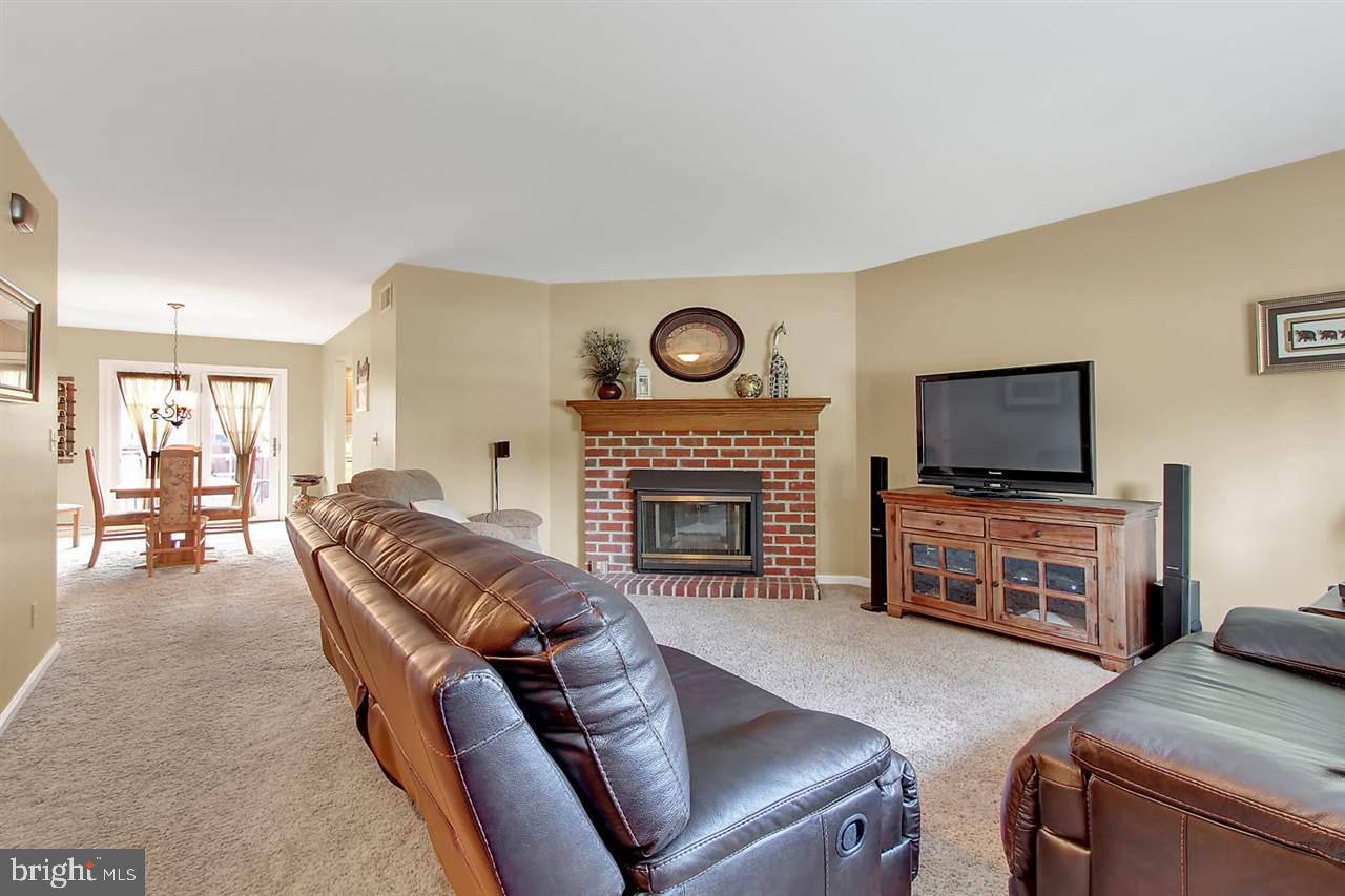 CHAMBERS RIDGE - Residential