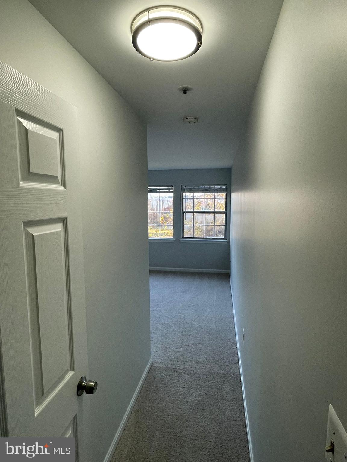 VILLAGE OF MONTGOMERY RUN - Residential Lease