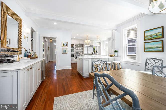 EASTON - Residential