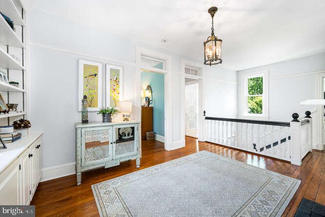 EASTON - Residential