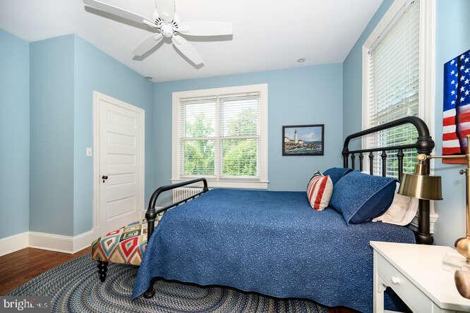 EASTON - Residential