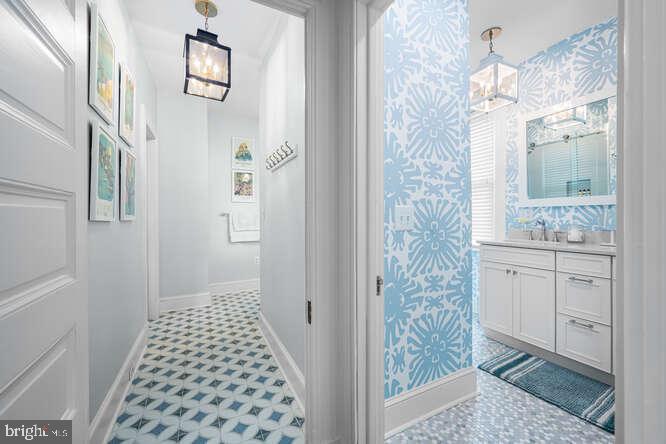 EASTON - Residential