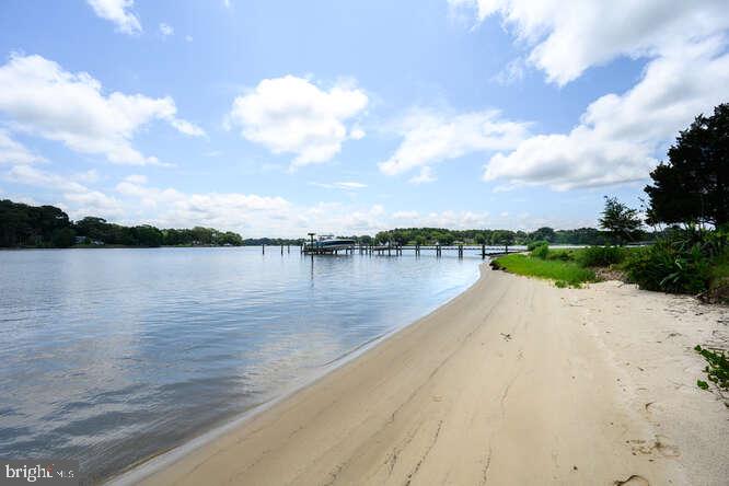 EASTON - Residential