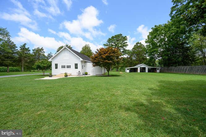 EASTON - Residential