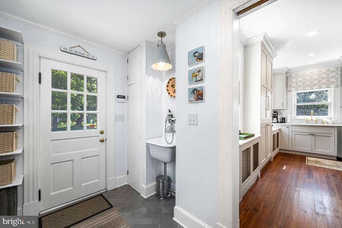 EASTON - Residential