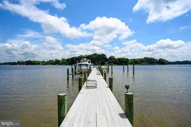 EASTON - Residential