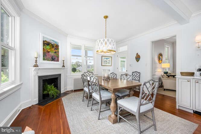 EASTON - Residential