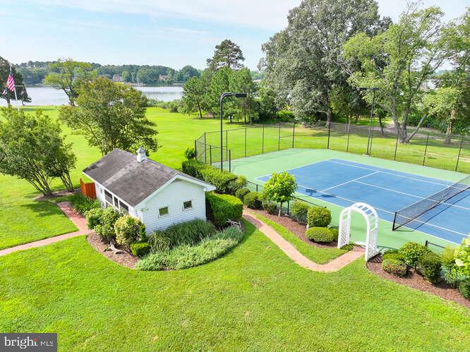 EASTON - Residential