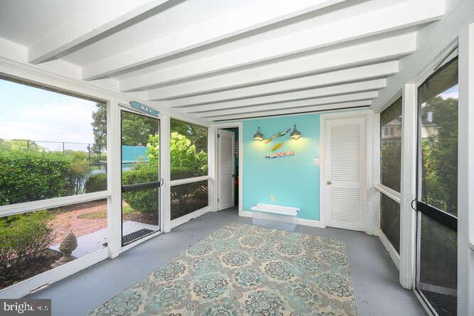 EASTON - Residential