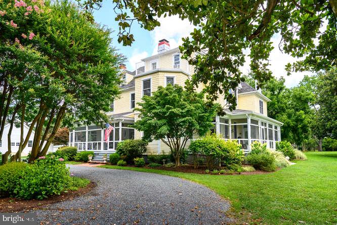 EASTON - Residential