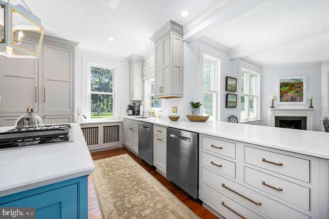 EASTON - Residential