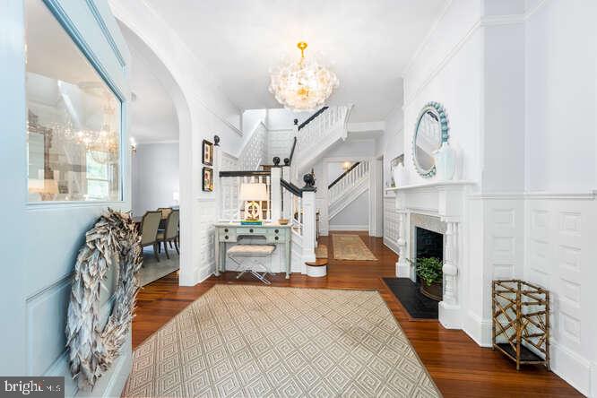 EASTON - Residential