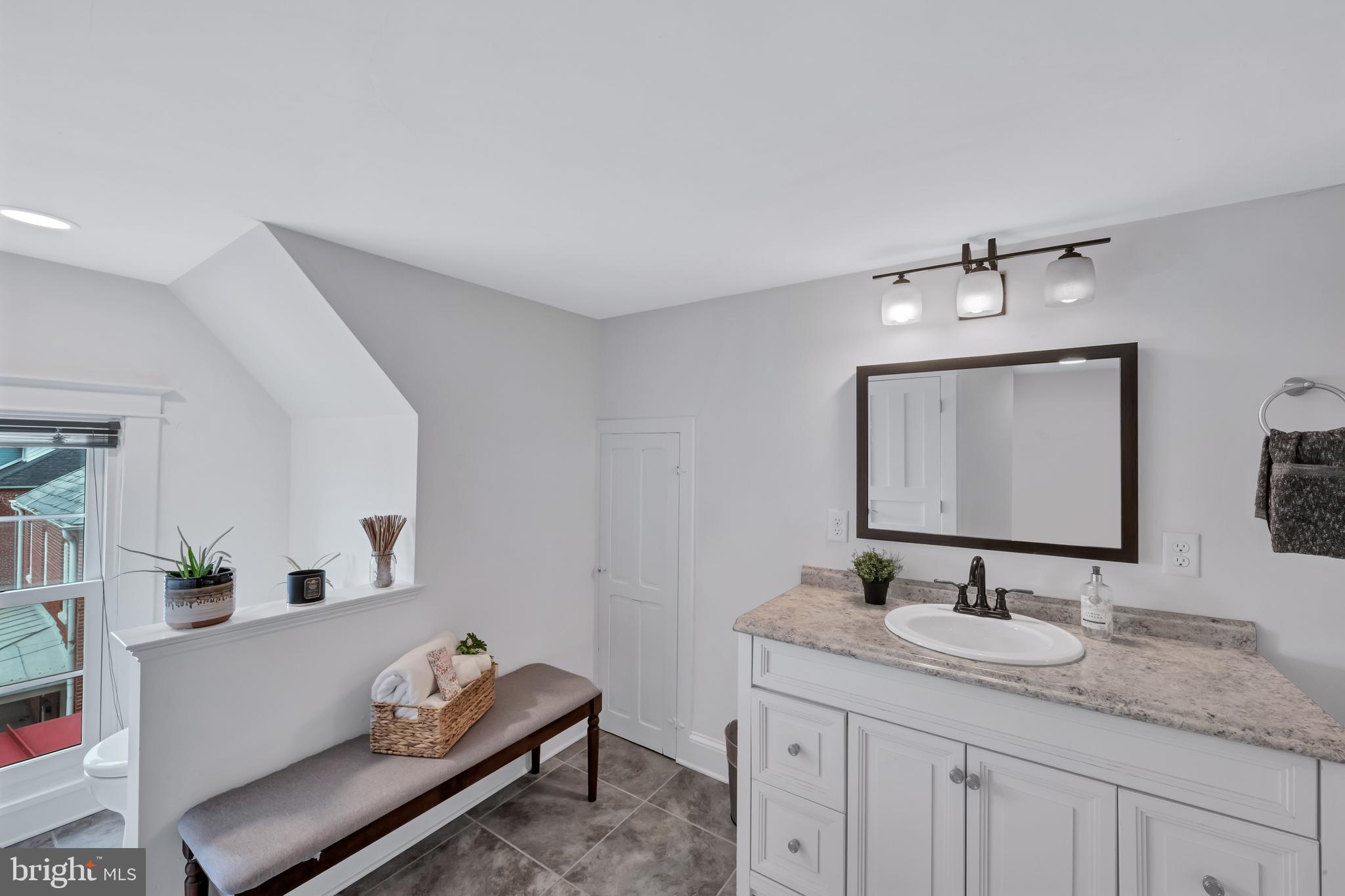 DOWNTOWN FREDERICK - Residential