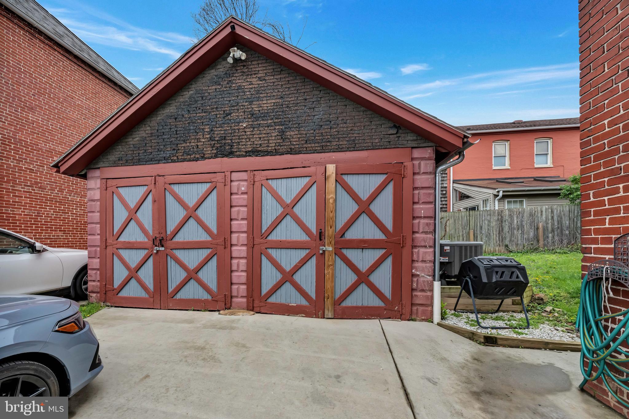 DOWNTOWN FREDERICK - Residential