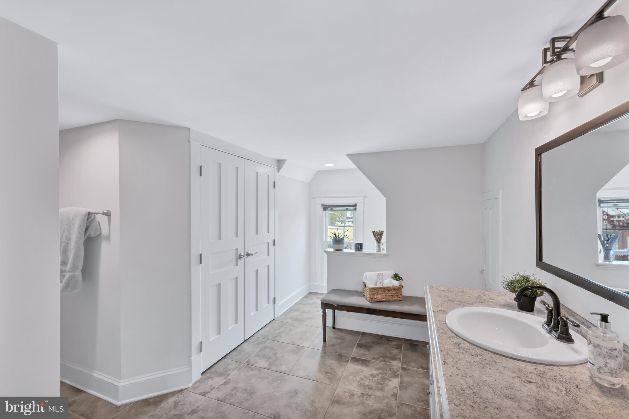 DOWNTOWN FREDERICK - Residential