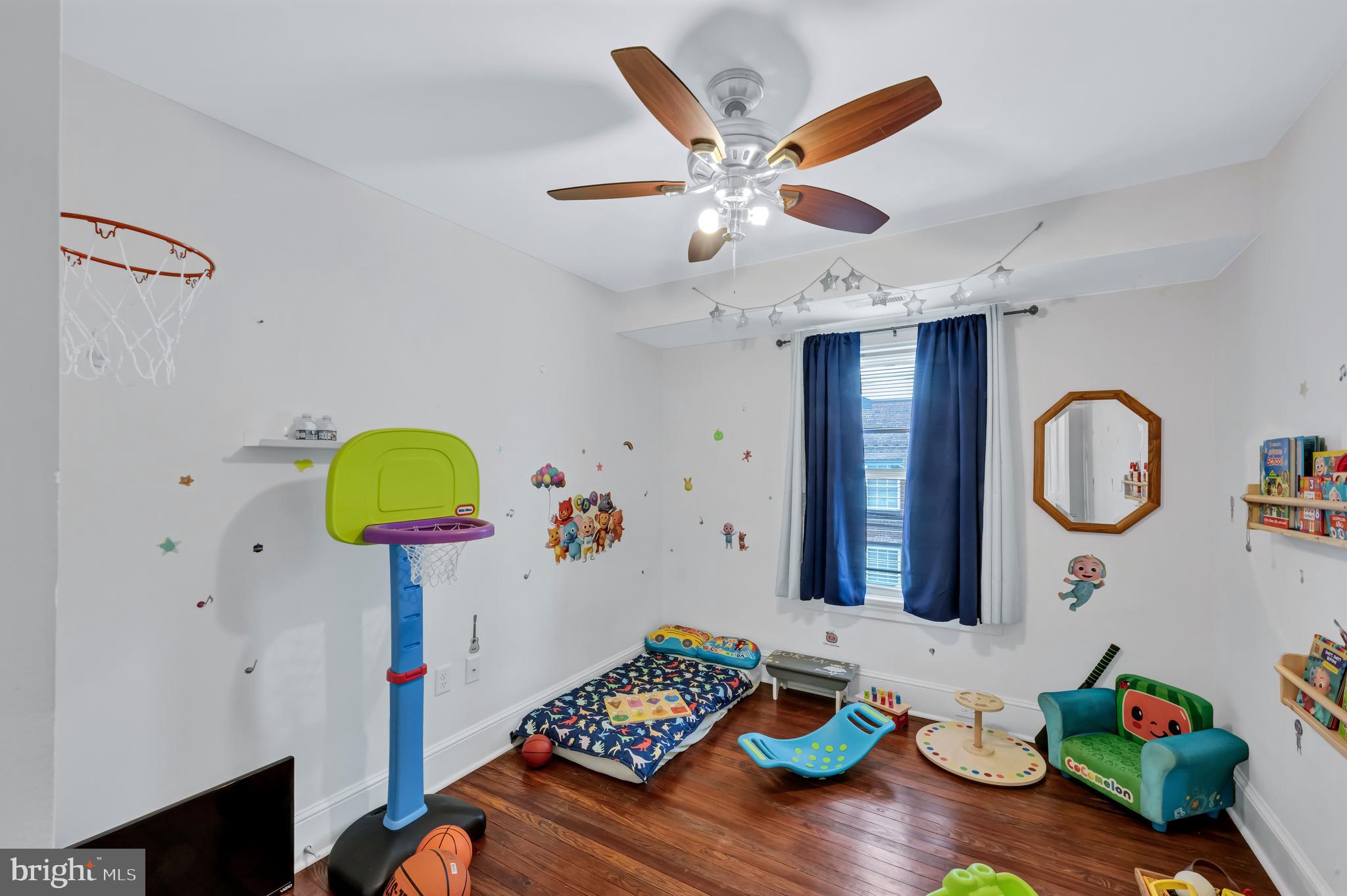 DOWNTOWN FREDERICK - Residential