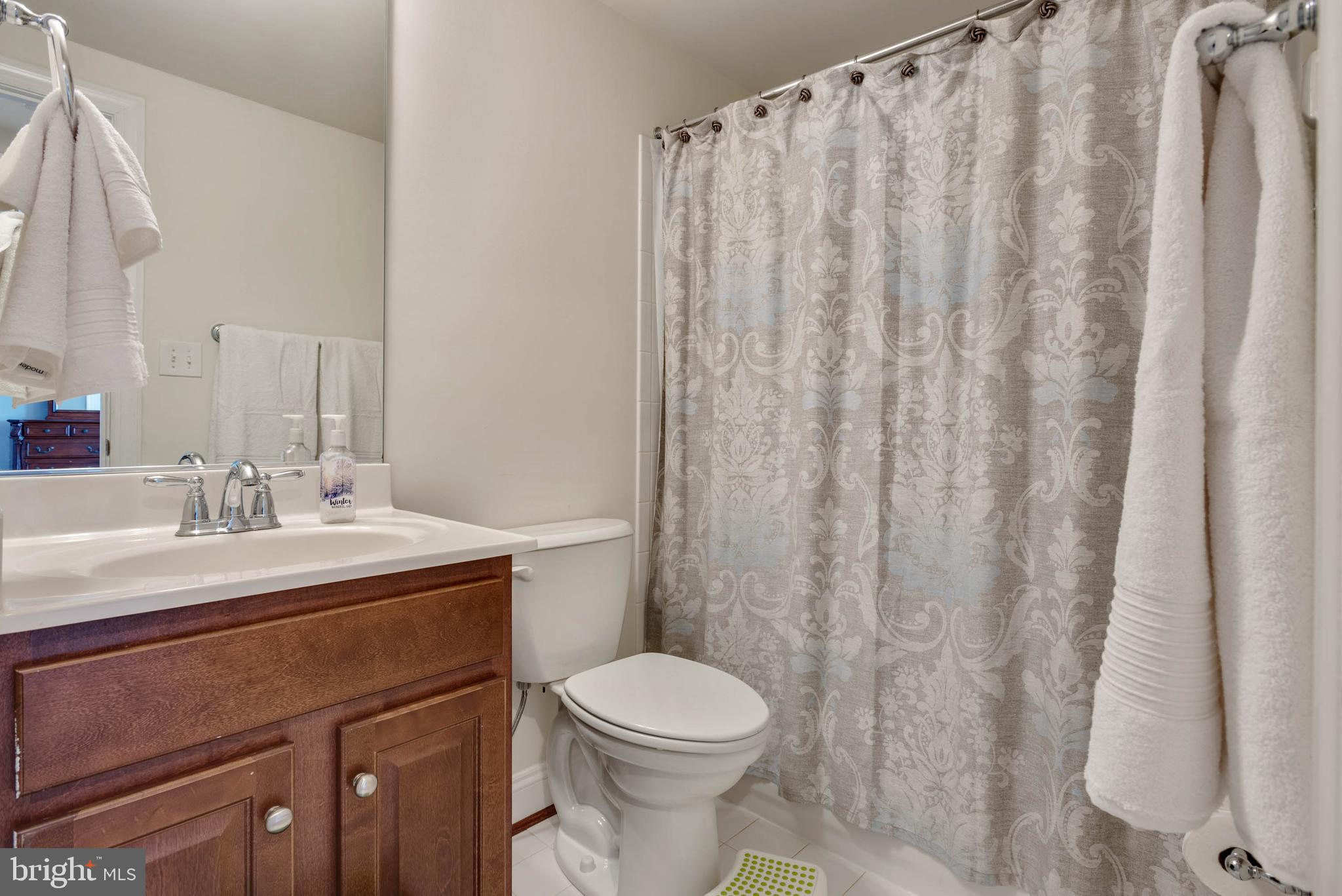 ELLIS MILL ESTATES - Residential