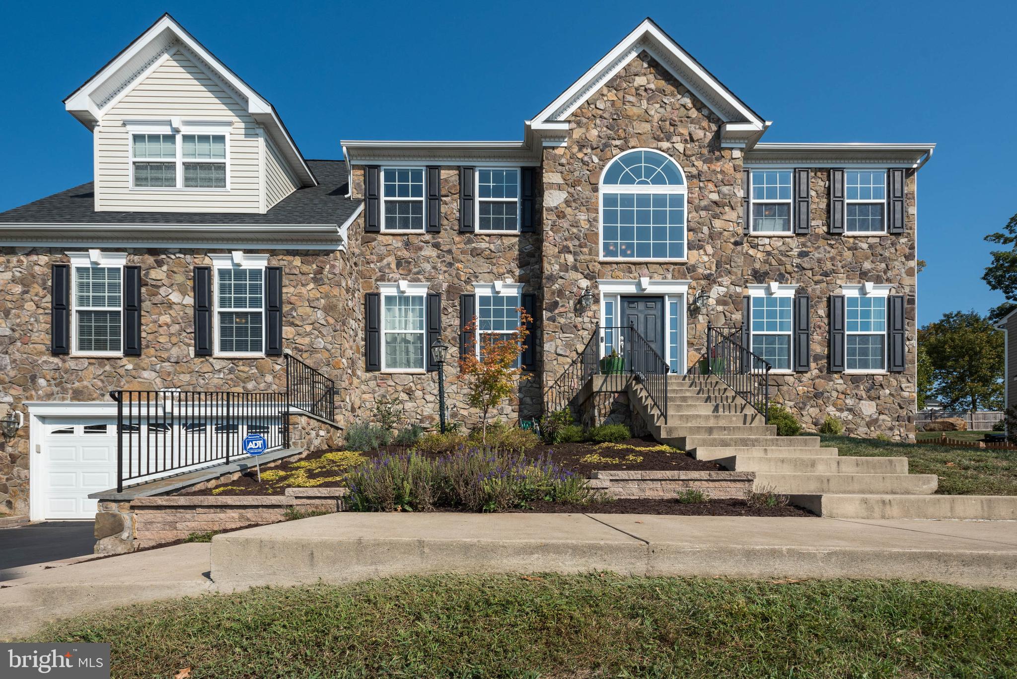 ELLIS MILL ESTATES - Residential